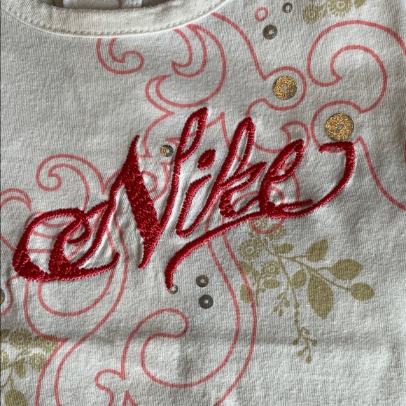 Toddler Girls’ Nike Matching Set - Picture 4 of 9